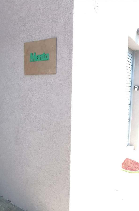 Menta Apartment Nea Iraklitsa Εξωτερικό φωτογραφία