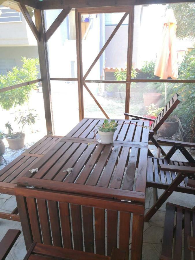 Menta Apartment Nea Iraklitsa Εξωτερικό φωτογραφία